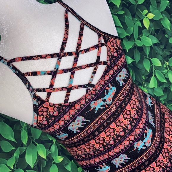 BOHO ELEPHANT PATTERNED DRESS W/ BACK CRISSCROSS STRAPS · SIZE M · XHILARATION - Picture 5 of 6